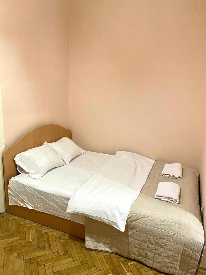 В Центрі Біля Ратуші Вулиця Площа Ринок 11 Leopoli Esterno foto