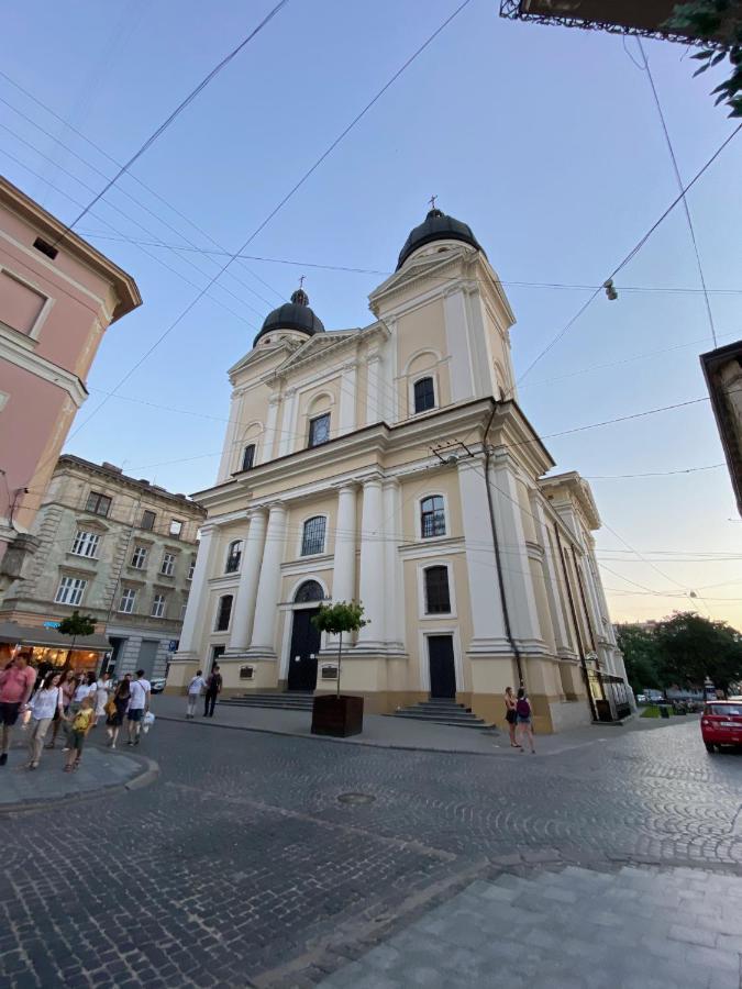 В Центрі Біля Ратуші Вулиця Площа Ринок 11 Leopoli Esterno foto
